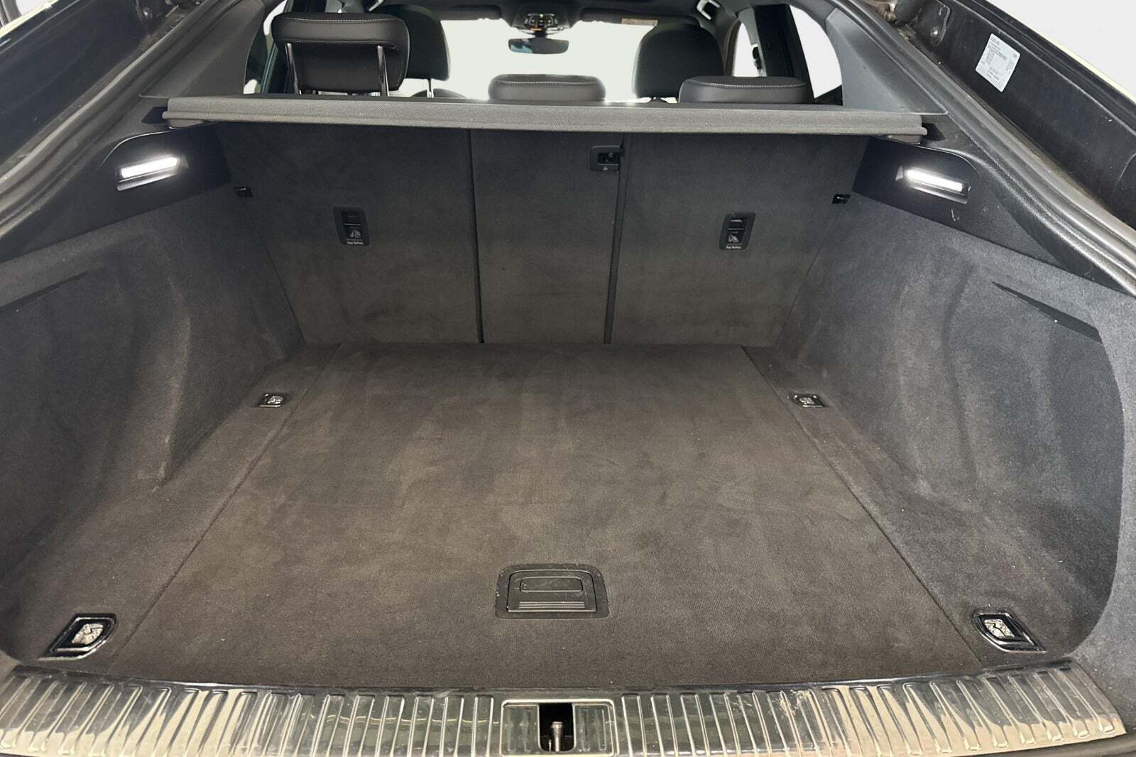 Sort Audi Q8 e-tron fra 2024