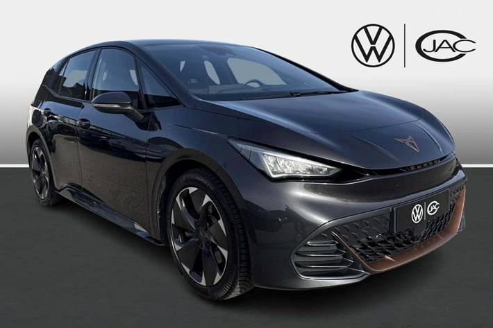 Grå Cupra Born fra 2023