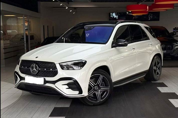 Hvid Mercedes GLE350 de fra 2024