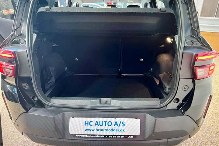 Sort Opel Frontera fra 2025