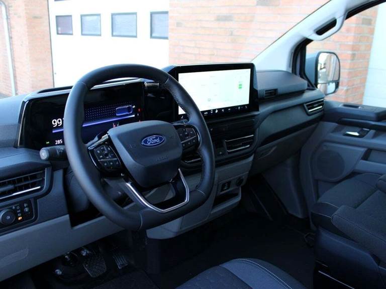 Ford E-Transit Custom 340 L2 64 Limited
