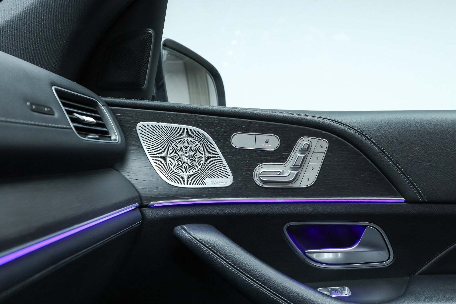 Grå Mercedes GLE350 de fra 2020