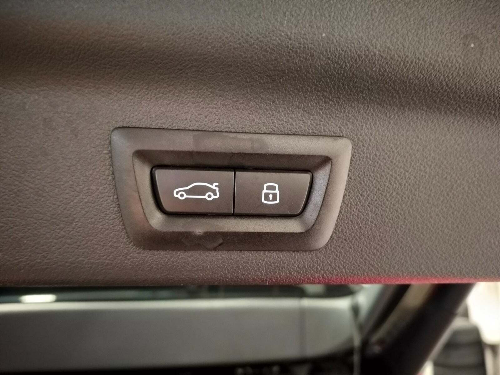 Sort BMW iX1 fra 2023