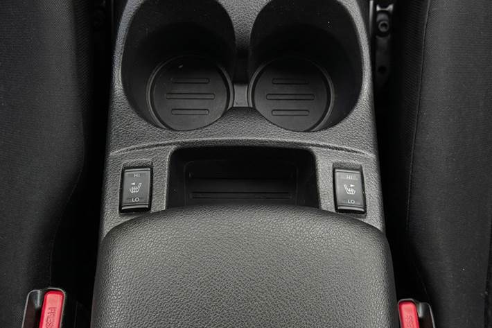 Grå Nissan Qashqai fra 2020