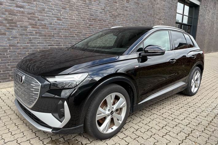 Sort Audi Q4 fra 2024