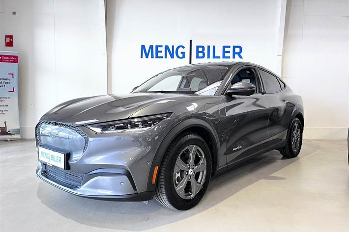 Grå Ford Mustang Mach-E fra 2021 set udefra