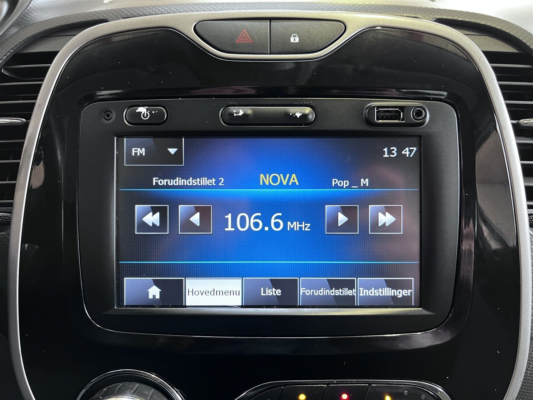 Sølv Renault Captur fra 2013