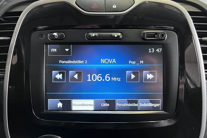 Sølv Renault Captur fra 2013