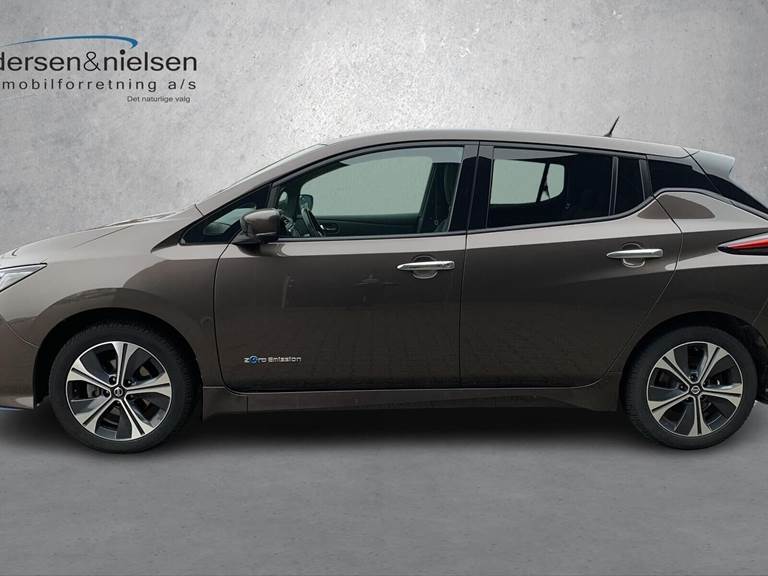 Nissan Leaf EL Tekna 62 kWh 214HK 5d Aut.