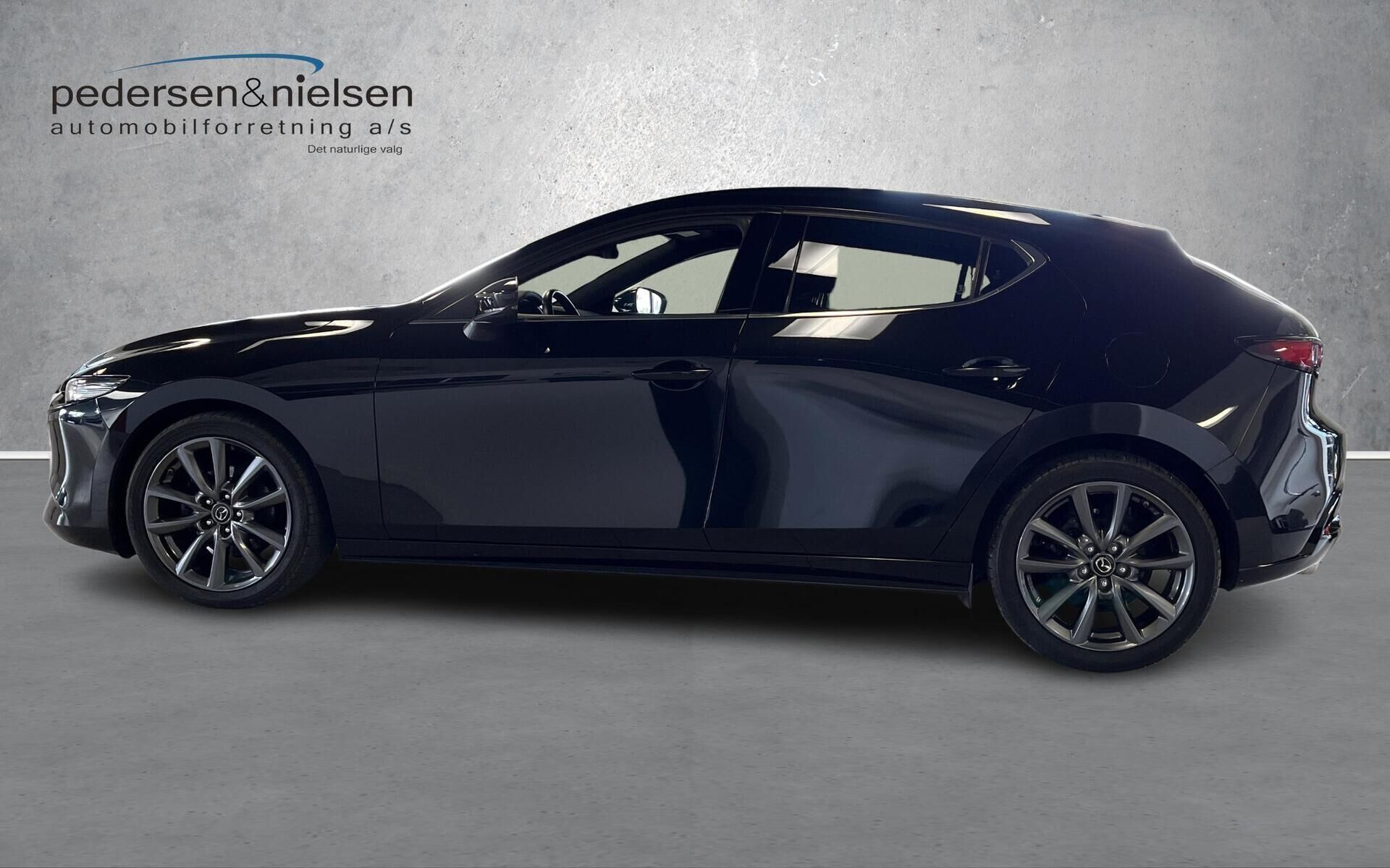 Mazda 3 2,0 Skyactiv-G  Mild hybrid Cosmo 150HK 5d 6g Aut.