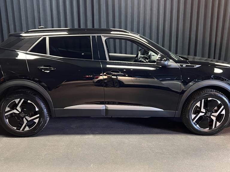 Peugeot e-2008 EL GT 156HK 5d Aut.