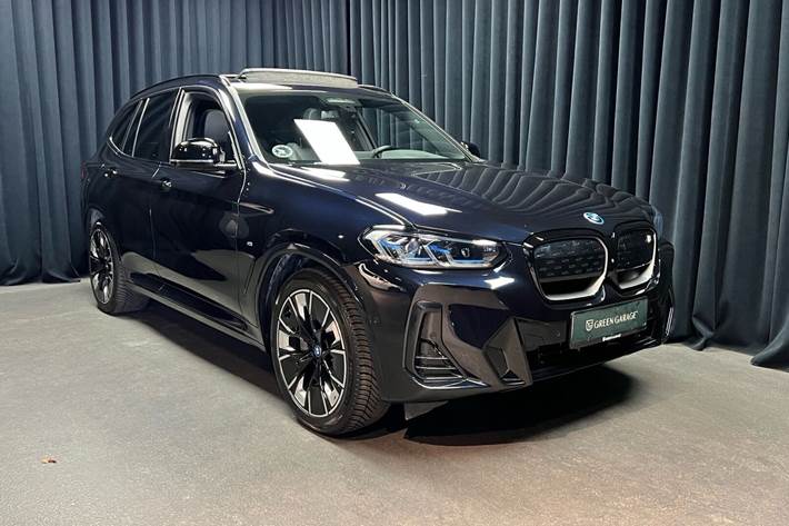 Sort BMW iX3 fra 2023