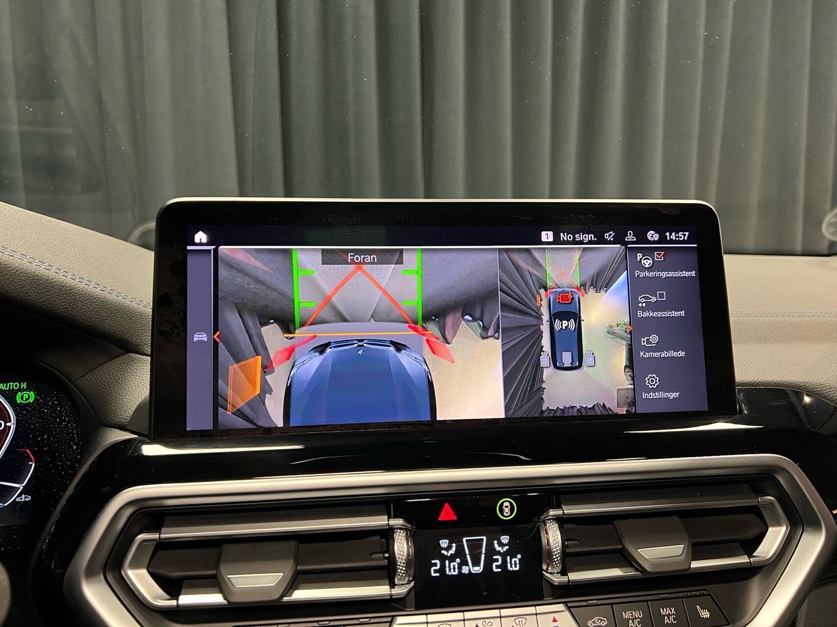 Sort BMW iX3 fra 2023