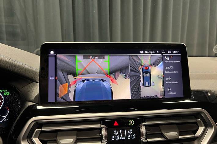 Sort BMW iX3 fra 2023