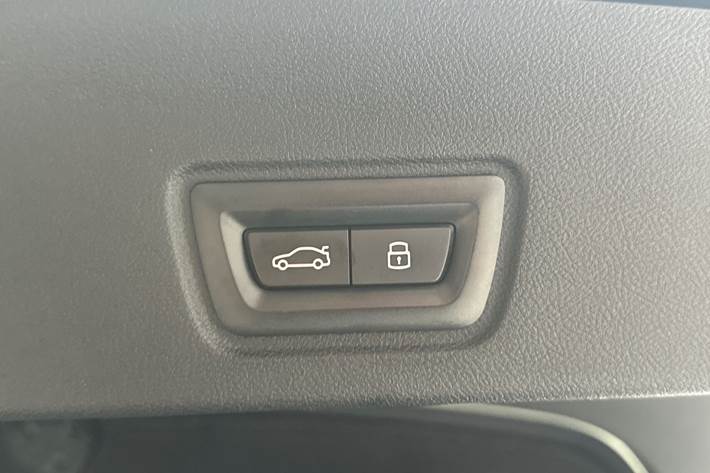 Sort BMW i4 fra 2023