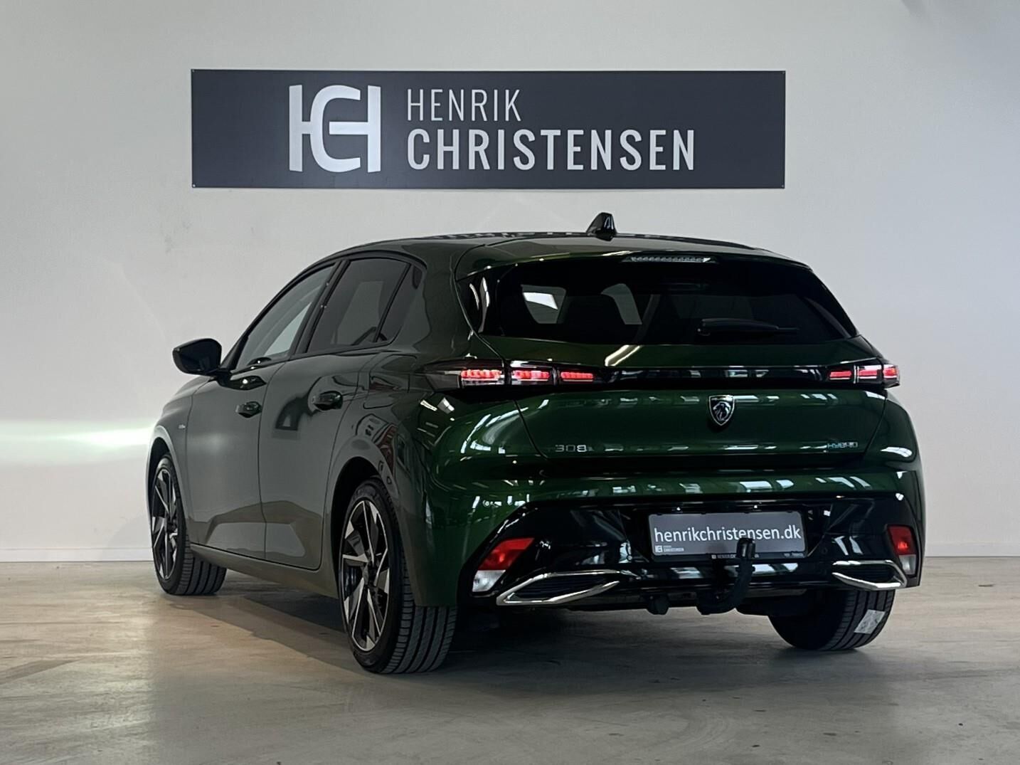 Grøn Peugeot 308 fra 2021