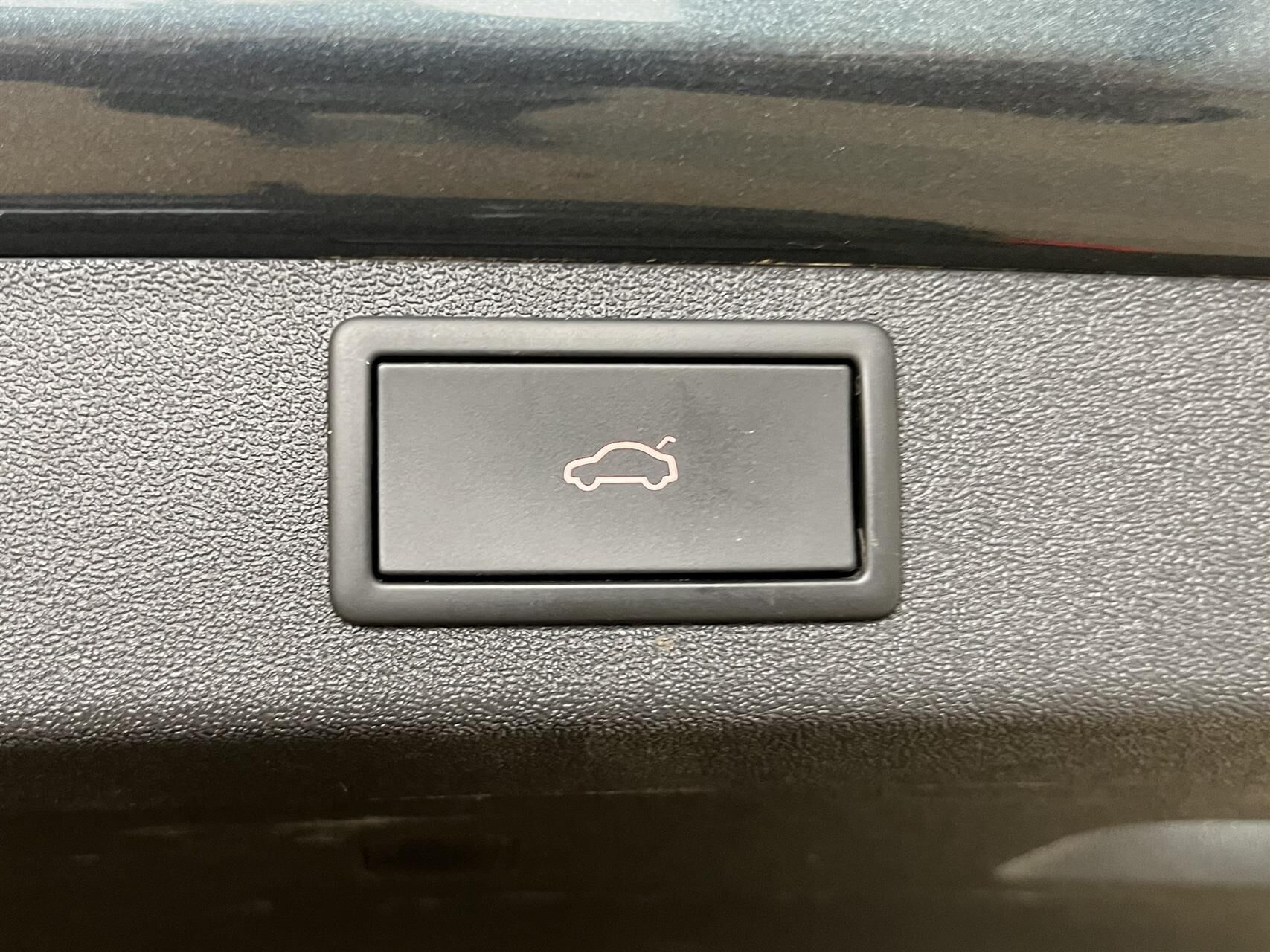 Skoda Enyaq 80 iV Selection ecoSuite 204HK 5d Aut.