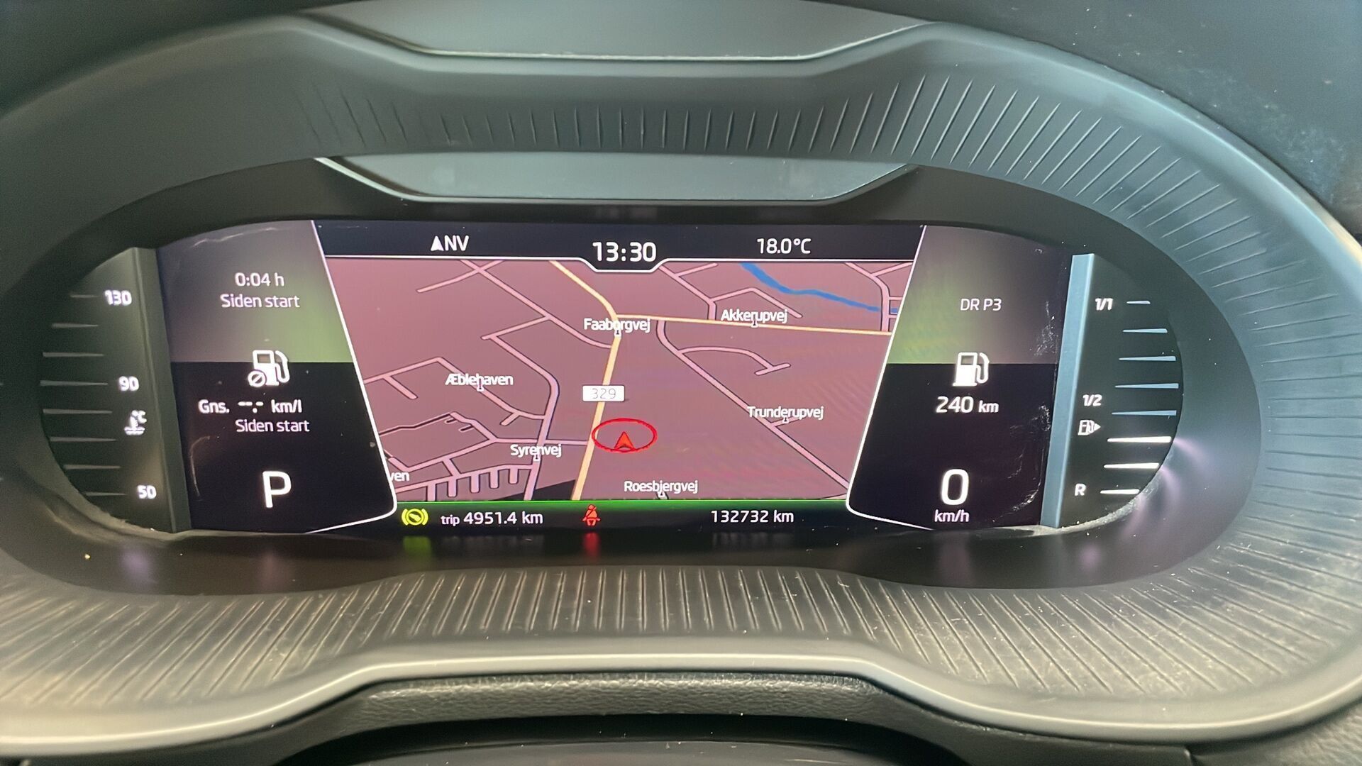 Brun Skoda Octavia fra 2019