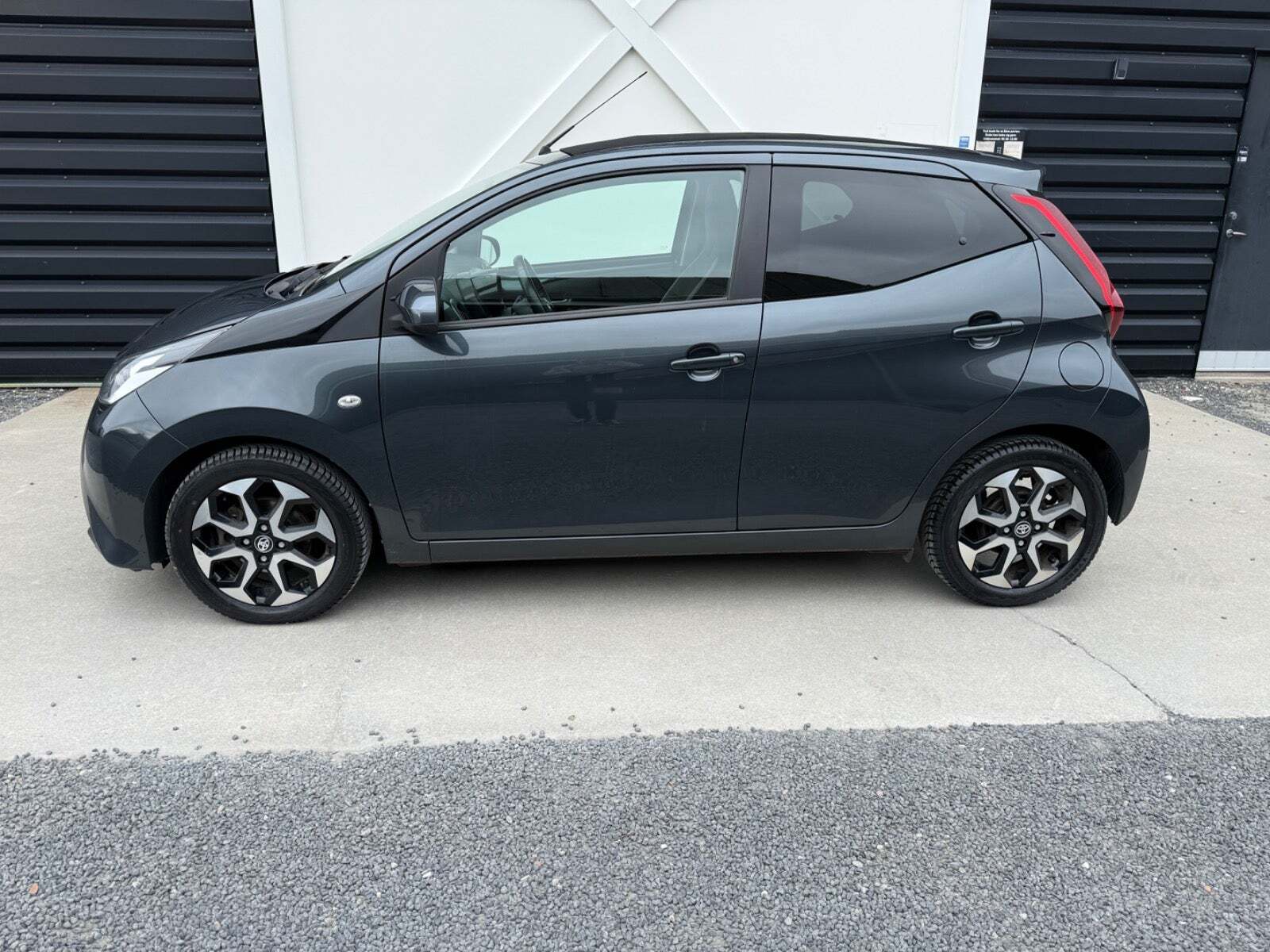 Toyota Aygo 1,0 VVT-i x-sky