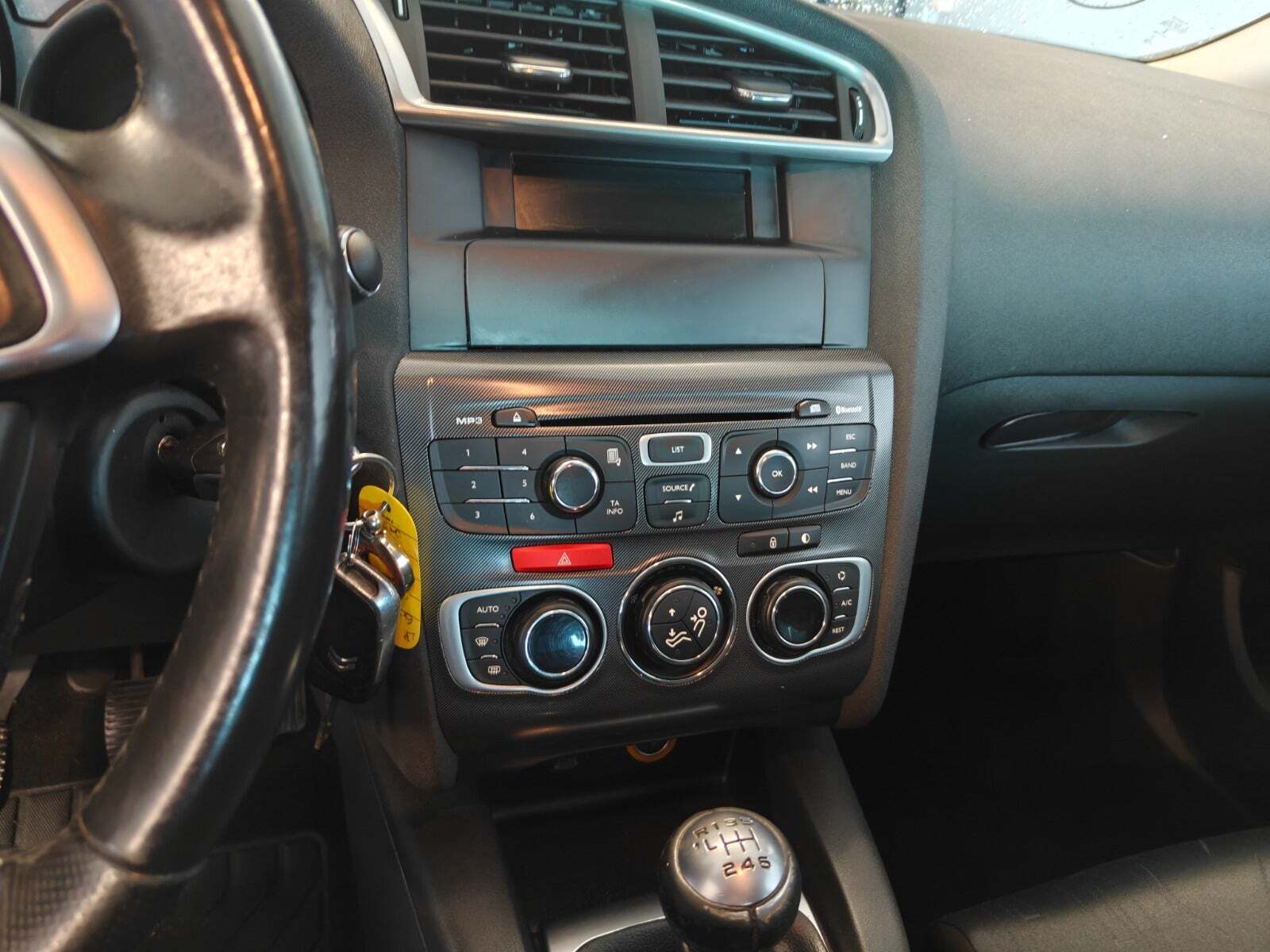 Gul Citroën C4 fra 2011