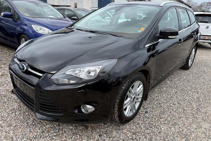 Sort Ford Focus fra 2012 set udefra