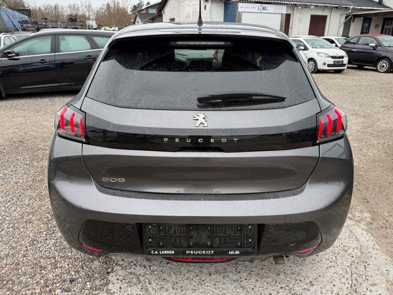 Peugeot 208 1,2 PureTech 100 Allure Sky Comfort