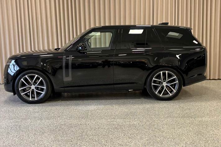 Sort Land Rover Range Rover fra 2025