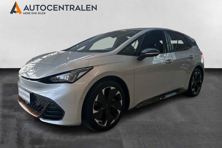 Sølv Cupra Born fra 2024