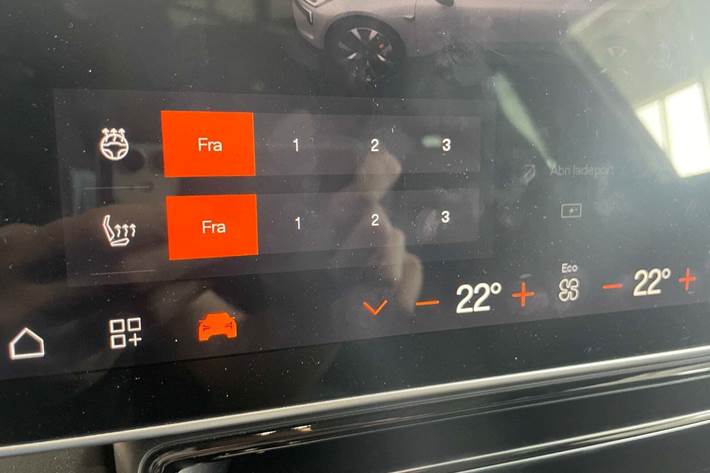 Grå Polestar 4 fra 2024