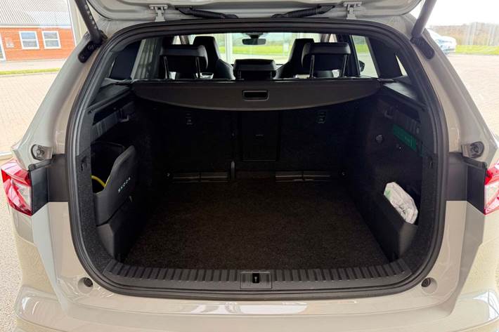 Grå Skoda Enyaq fra 2026