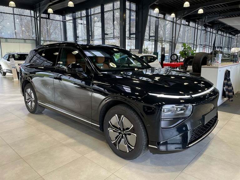 Xpeng G9 Standard Range