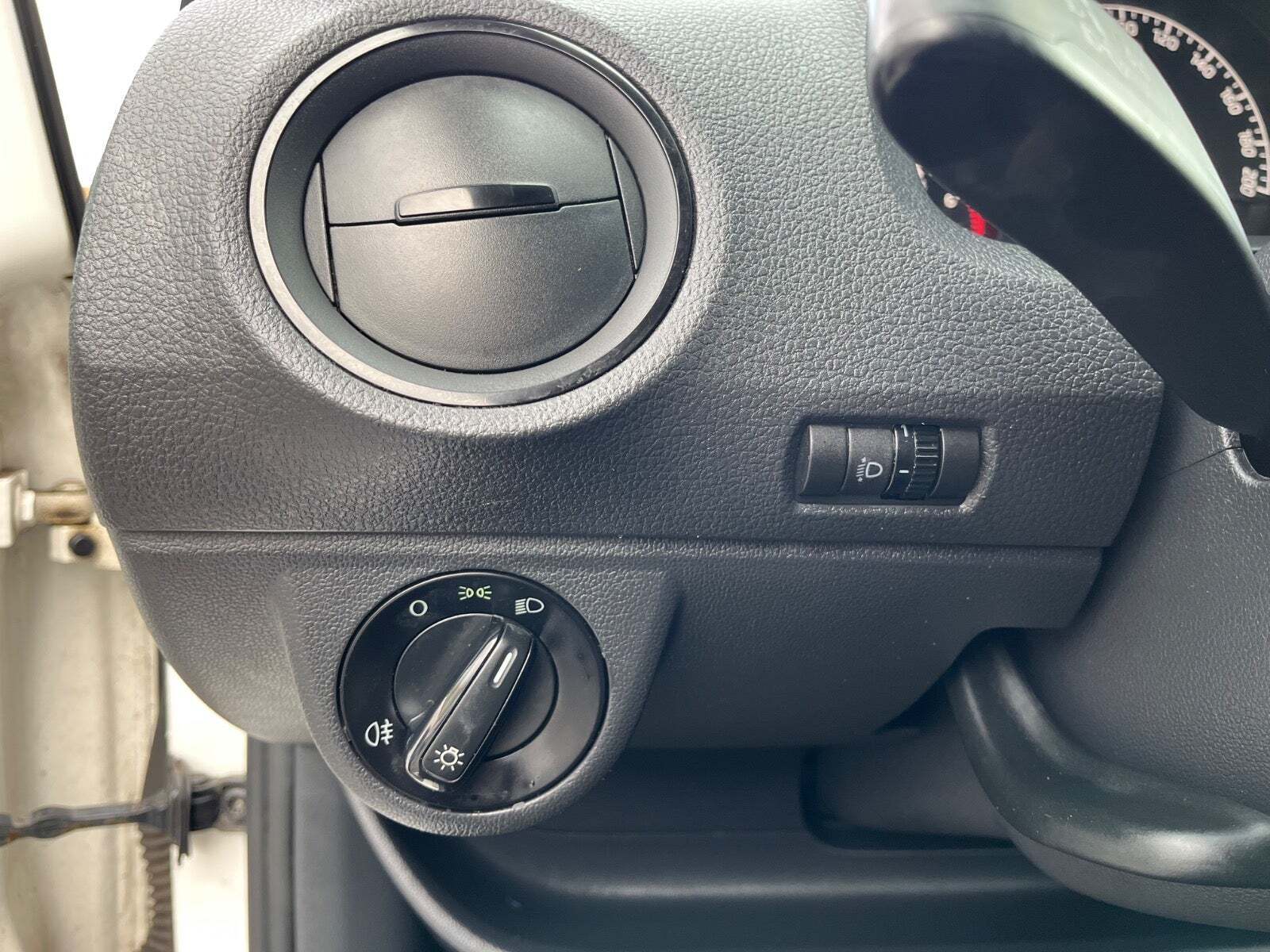 Hvid Skoda Citigo fra 2014