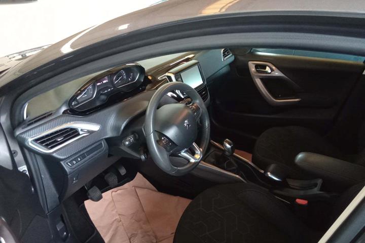 undefined Peugeot 2008 fra 2016