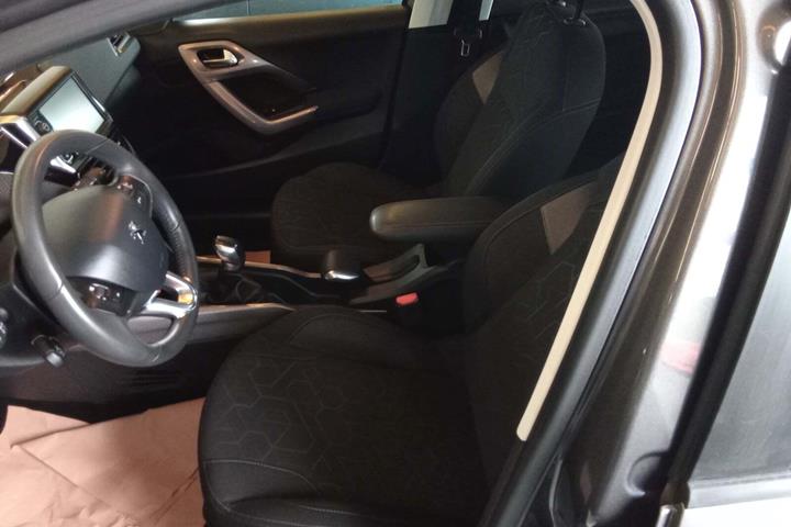 undefined Peugeot 2008 fra 2016