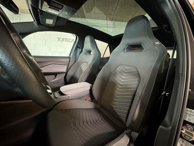 Cupra Born 59 e-Boost Dinamica Pack