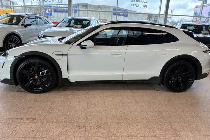 Hvid Porsche Taycan 4S fra 2022