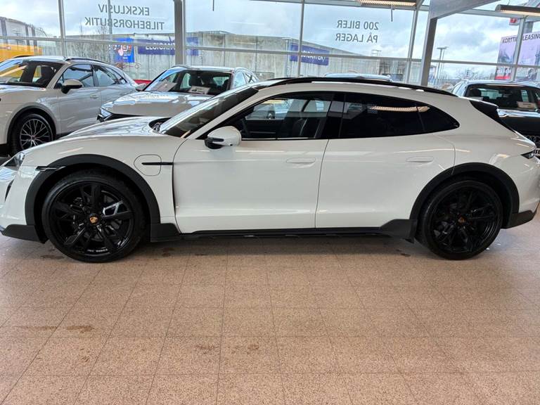 Porsche Taycan 4S Performance+ Cross Turismo