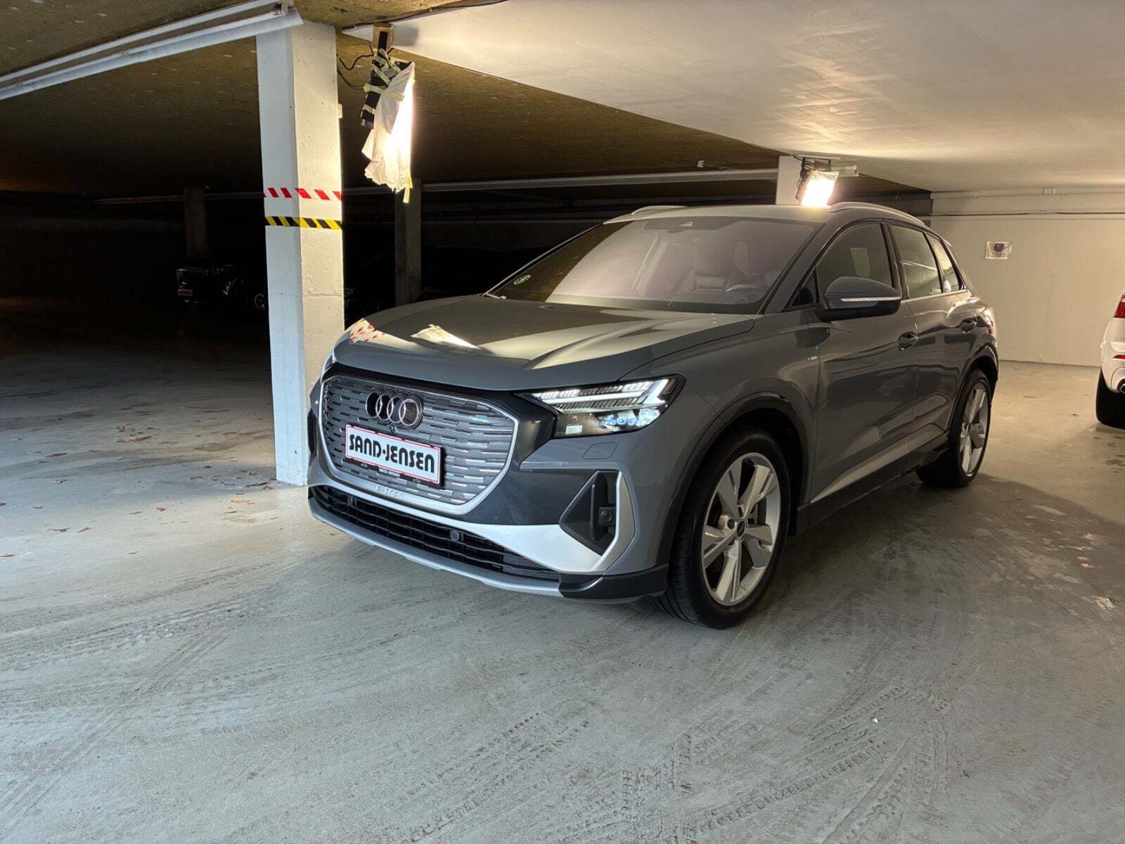 Audi Q4 e-tron 45 Ultra S-line Van