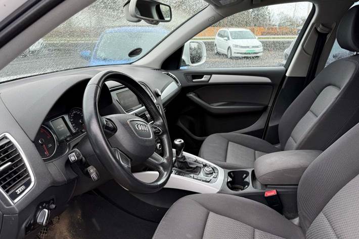 Hvid Audi Q5 fra 2015