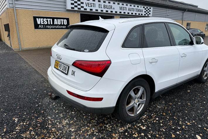 Hvid Audi Q5 fra 2015