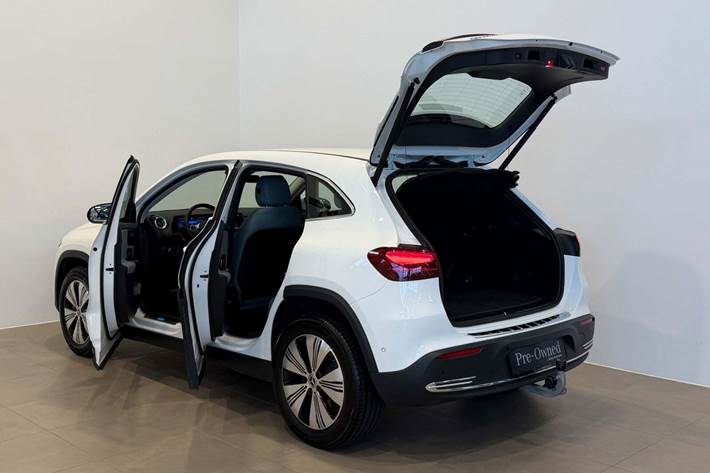 Hvid Mercedes EQA250+ fra 2025