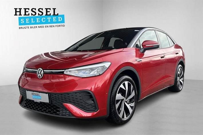 Rød VW ID.5 fra 2022 set udefra