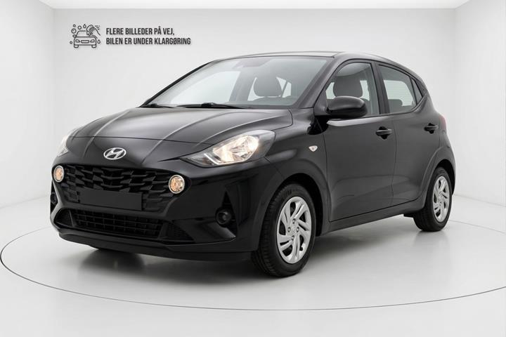 Sort Hyundai i10 fra 2021 set udefra