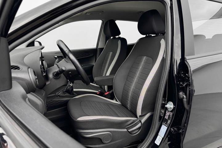 Sort Hyundai i10 fra 2021