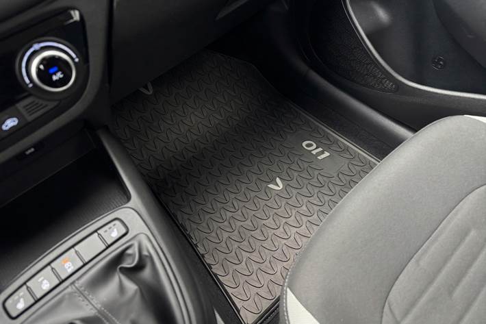 Sort Hyundai i10 fra 2021