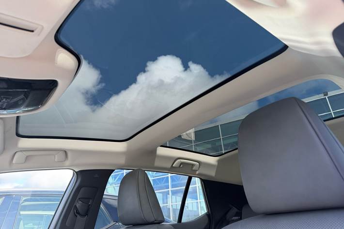 Sort Lexus RZ fra 2024