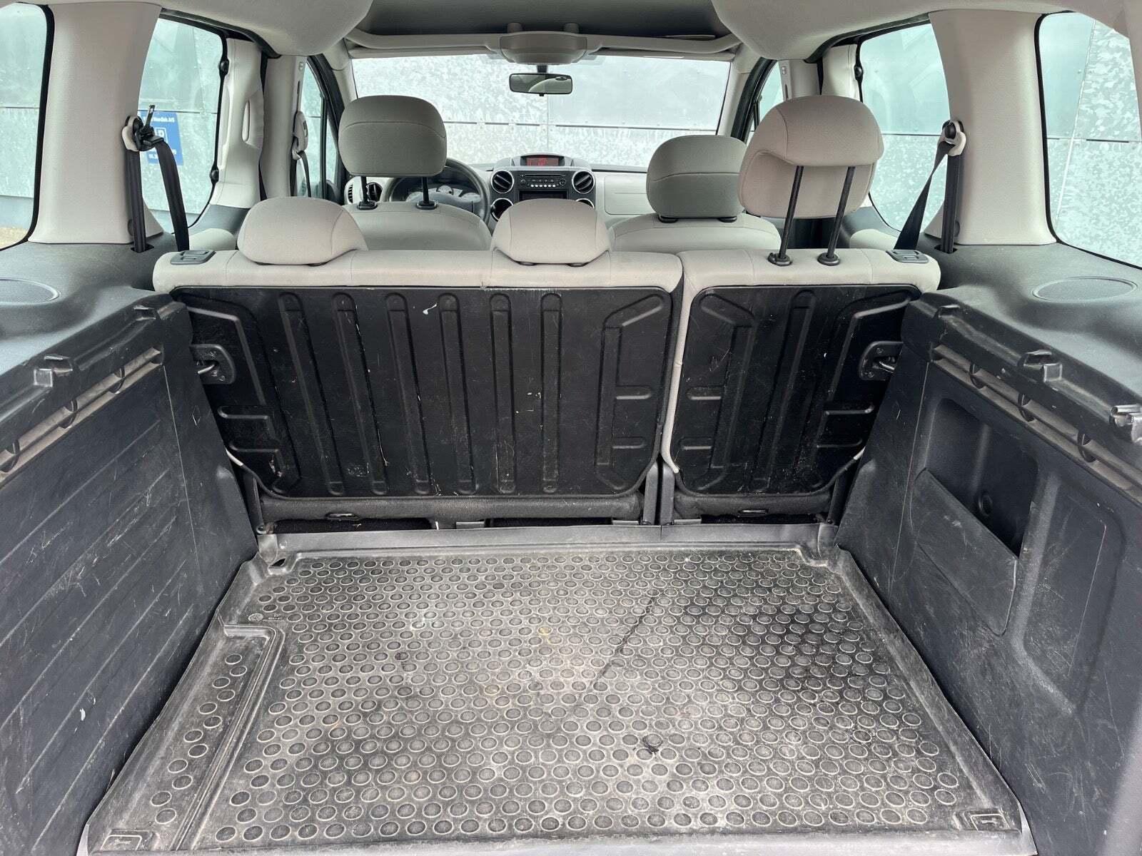 undefined Peugeot Partner fra 2010