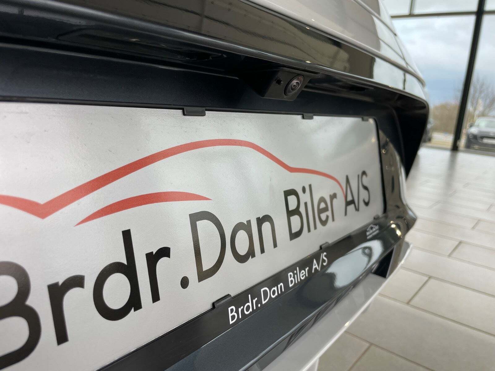 Hvid Cupra Born fra 2025