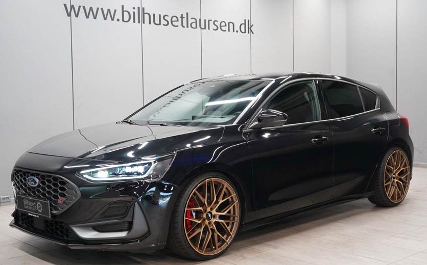 Ford Focus 2,3 EcoBoost ST-X