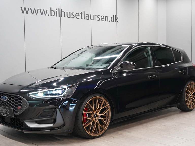 Ford Focus 2,3 EcoBoost ST-X